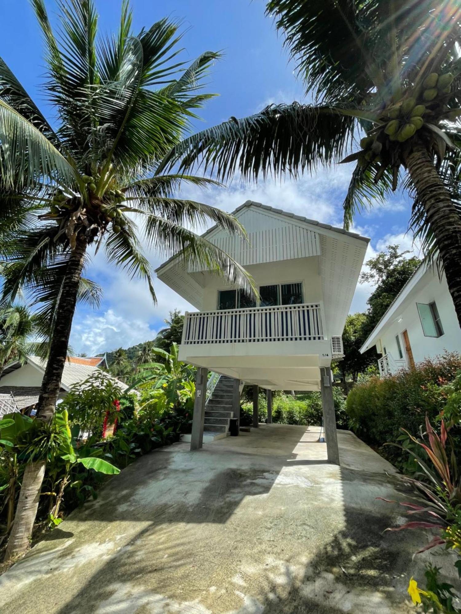 Kata Hillside Hideaway Villa Ban Kata Exteriör bild